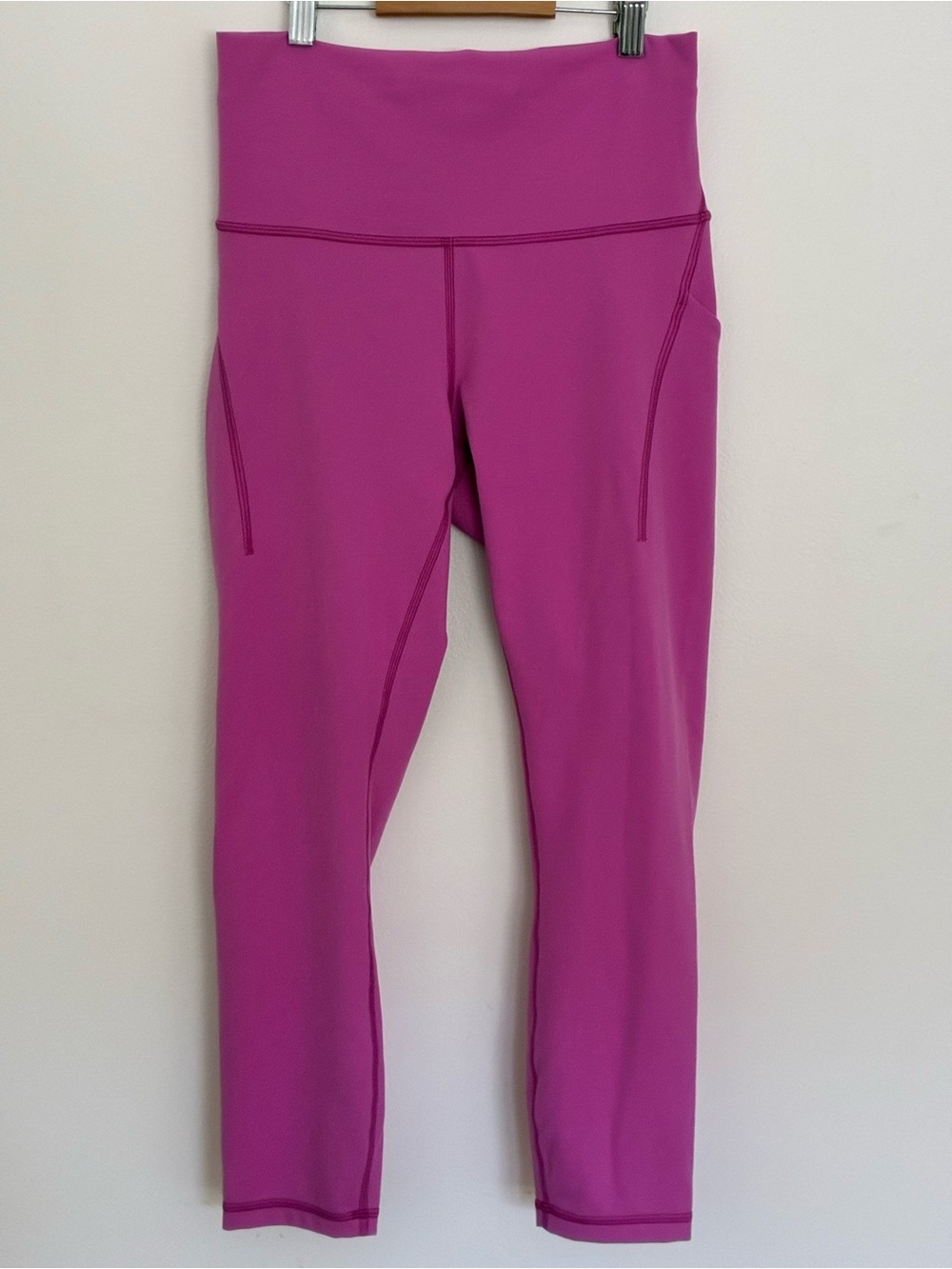 lululemon Wunder Train High Rise Crop